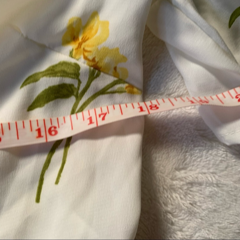 Cute Wrap Tie Top - Picture 6 of 10